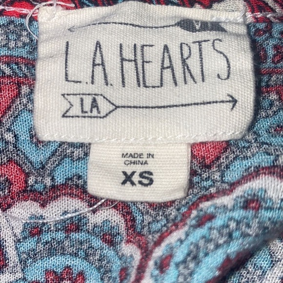 Women’s LA Hearts Camisole Top - Picture 3 of 3